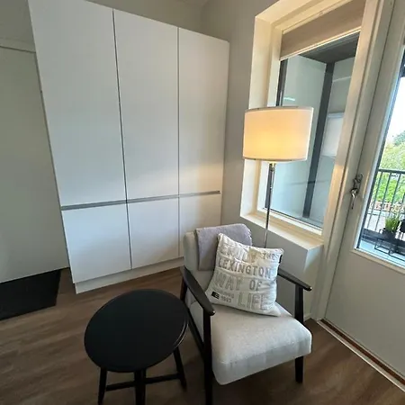 In The Heart Of Katariina, Near Center! Κότκα